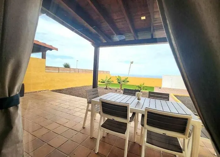 Willa Pura Vida Luxury Sea View *